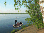thuyền trên sông, chùa trên núi, bướm